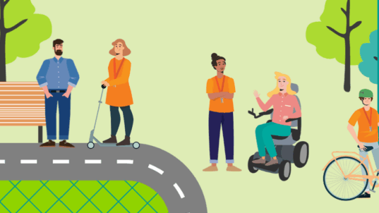 Piirrettyjä ihmisiä liikkumassa pihalla kävellen, pyörällä ja pyörätuolilla.